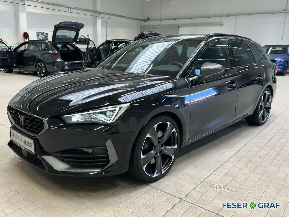 Gebraucht Cupra Leon VZ 300 PS (220 kW) 2024 Midnight schwarz metallic Kombi