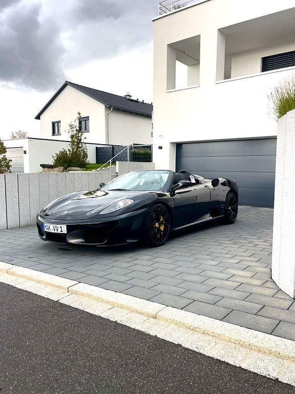 Schwarz Gebraucht 2007 Ferrari F430 Cabrio | 138.800 € (Etwas zu teuer) - Bild 1/4