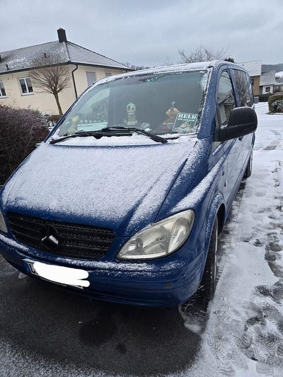 Blau Gebraucht 2004 Mercedes Vito Van | 2.899 € (Guter Preis) - Bild 1/4