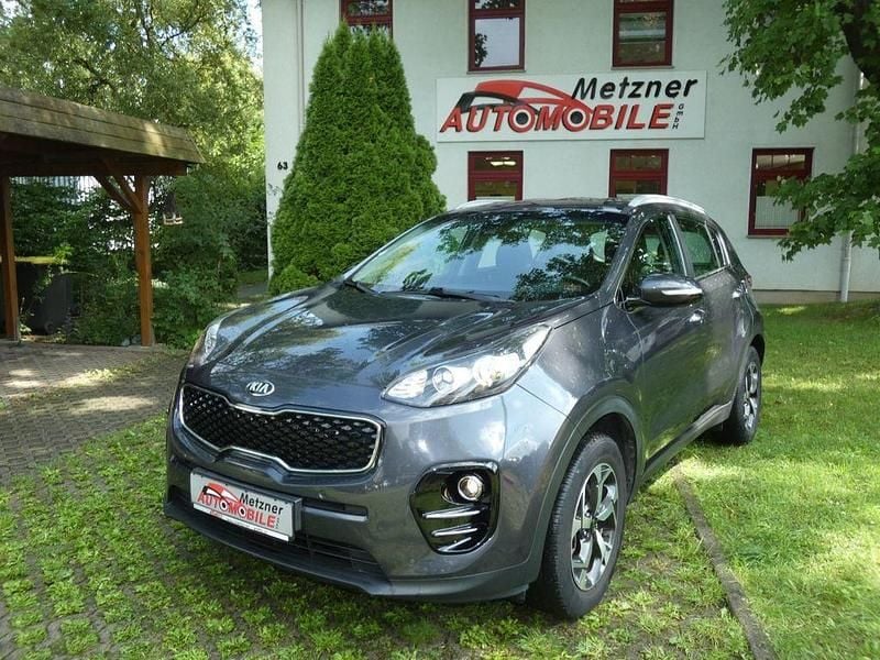 Grau Gebraucht 2018 Kia Sportage SUV | 13.980 € (Guter Preis) - Bild 1/4