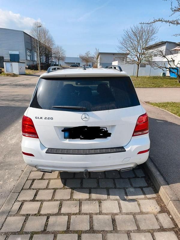 Gebraucht Mercedes GLK220 170 PS (125 kW) 2015 Weiß SUV