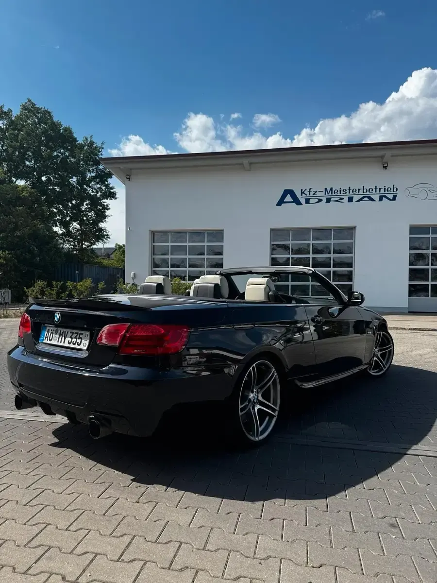 Gebraucht BMW 335 Cabriolet M Performance 326 PS (239 kW) 2013 Blau Cabrio