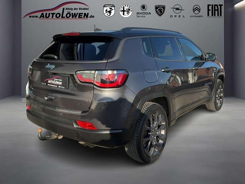 Second-hand Jeep Compass 179 CP (131 kW) 2021 Gri SUV