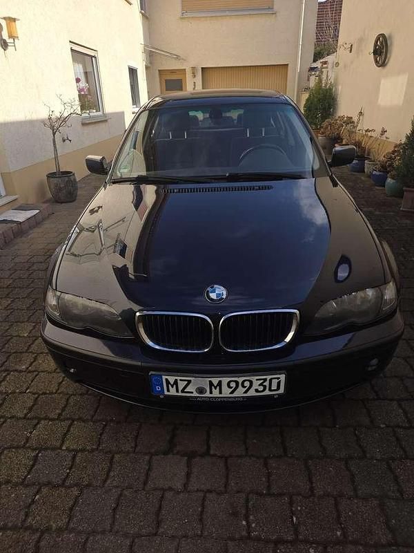 Gebraucht BMW 316 116 PS (85 kW) 2003 Limousine