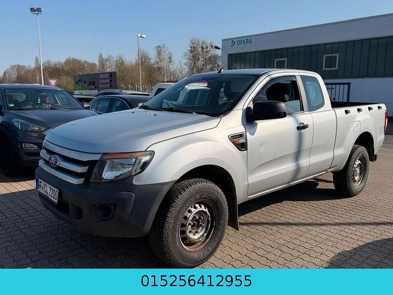Gebraucht Ford Ranger XL 150 PS (110 kW) 2012 Silber Pickup