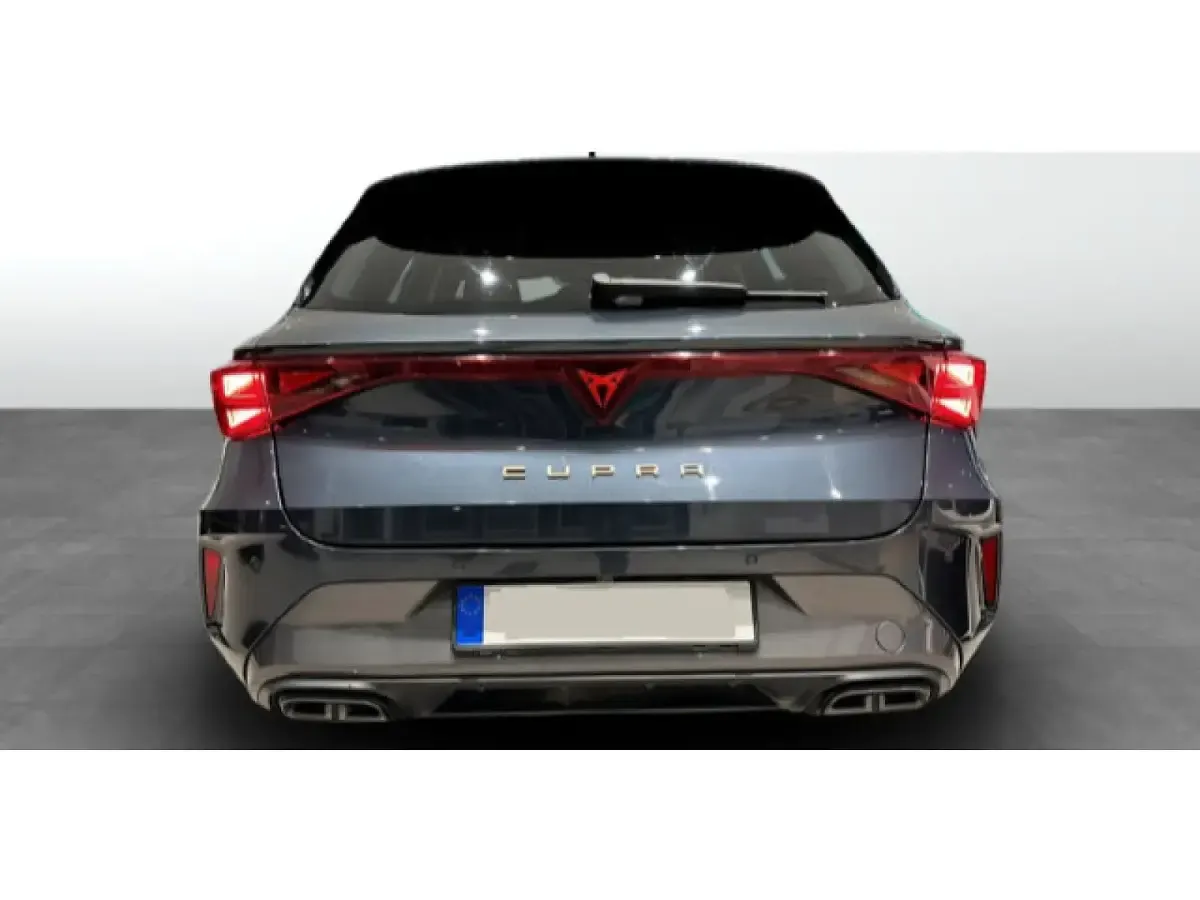 Gebraucht Cupra Leon VZ3 310 PS (228 kW) 2023 Grau Kombi