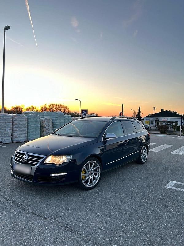 Usata VW Passat 185 CV (136 kW) 2007 Blu Station wagon