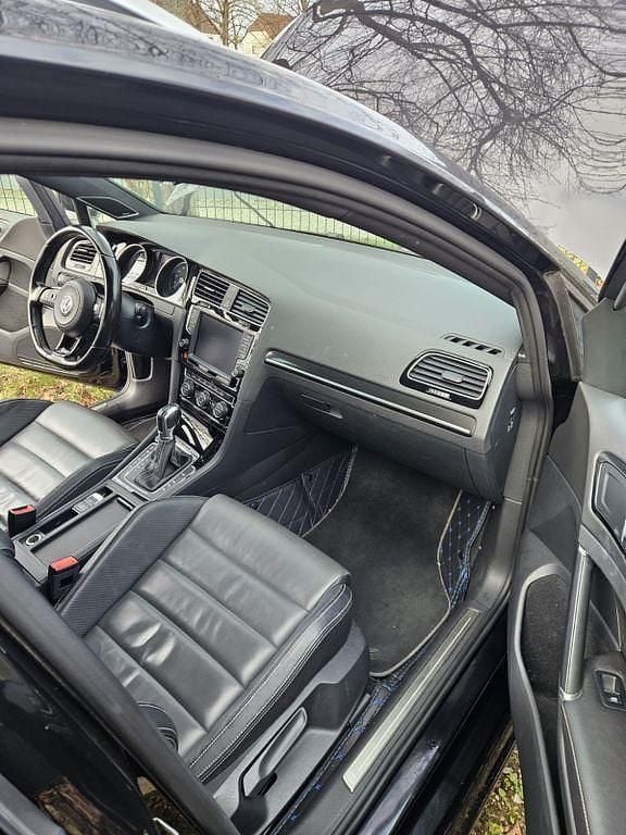 Gebraucht VW Golf VII R 300 PS (220 kW) 2016 Schwarz Kombi