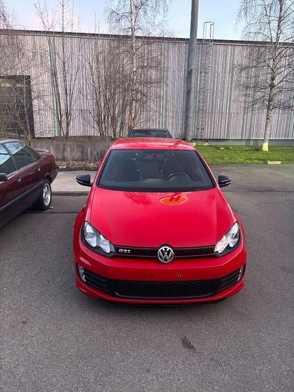 Gebraucht VW Golf VII Edition 235 PS (172 kW) 2012 Rot Limousine