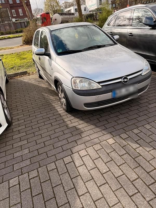 Gebraucht Opel Corsa 75 PS (55 kW) 2002 Silber Kleinwagen