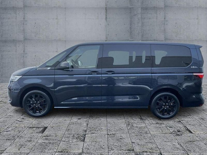 Neu VW Multivan 150 PS (110 kW) 2026 Blau Van