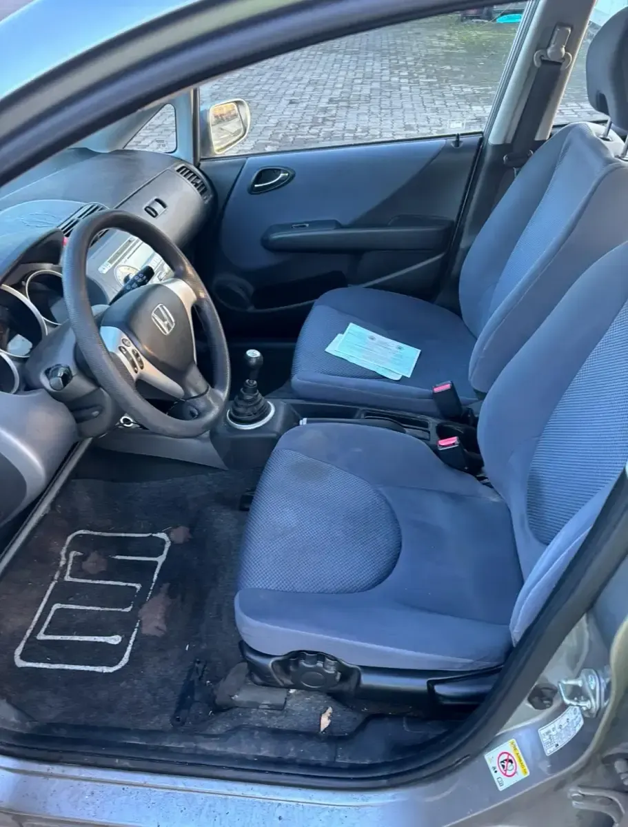 Gebraucht Honda Jazz 90 PS (66 kW) 2005 Grau Kleinwagen