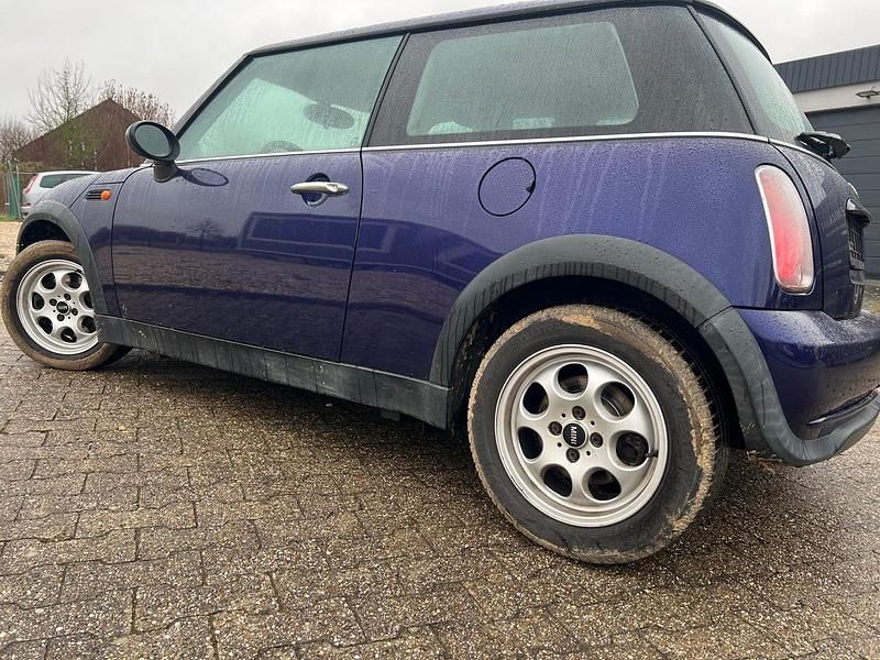 Gebraucht Mini ONE 90 PS (66 kW) 2006 Andere farben Kleinwagen