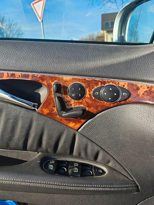 Gebraucht Mercedes E320 Elegance 224 PS (164 kW) 2006 Silber Kombi