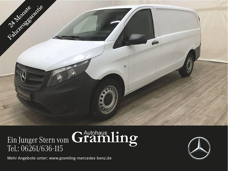Arktikweiß Gebraucht 2021 Mercedes Vito Van / Kleinbus | 20.800 € (Superpreis) - Bild 1/4