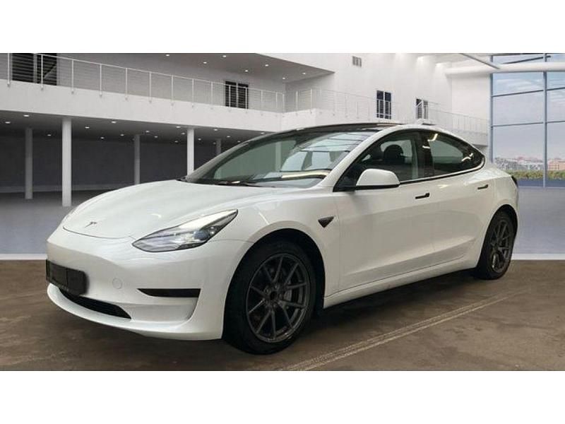 Gebraucht Tesla Model 3 239 kW (325 PS) 2022 Weiss (metallic) Limousine