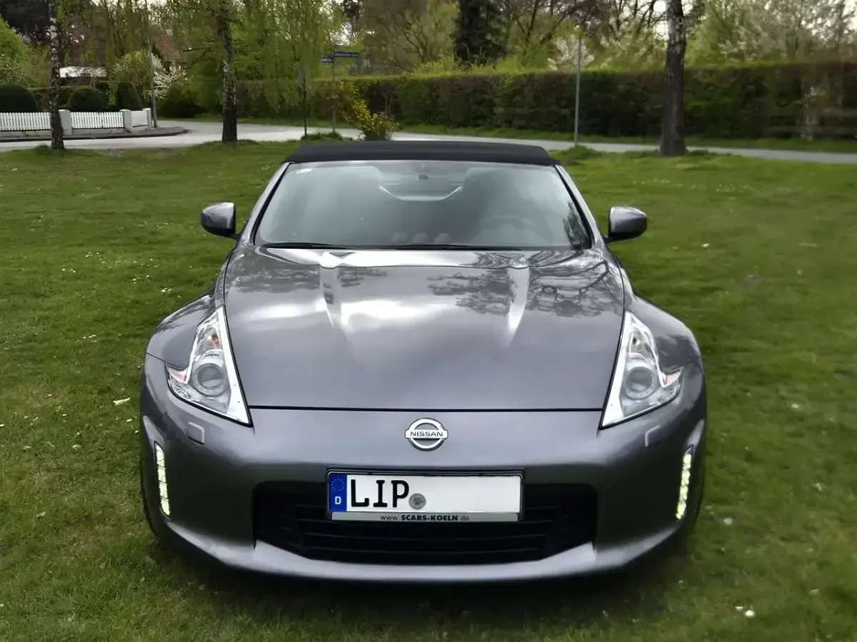 Gebraucht Nissan 370Z 328 PS (241 kW) 2017 Grau Cabrio