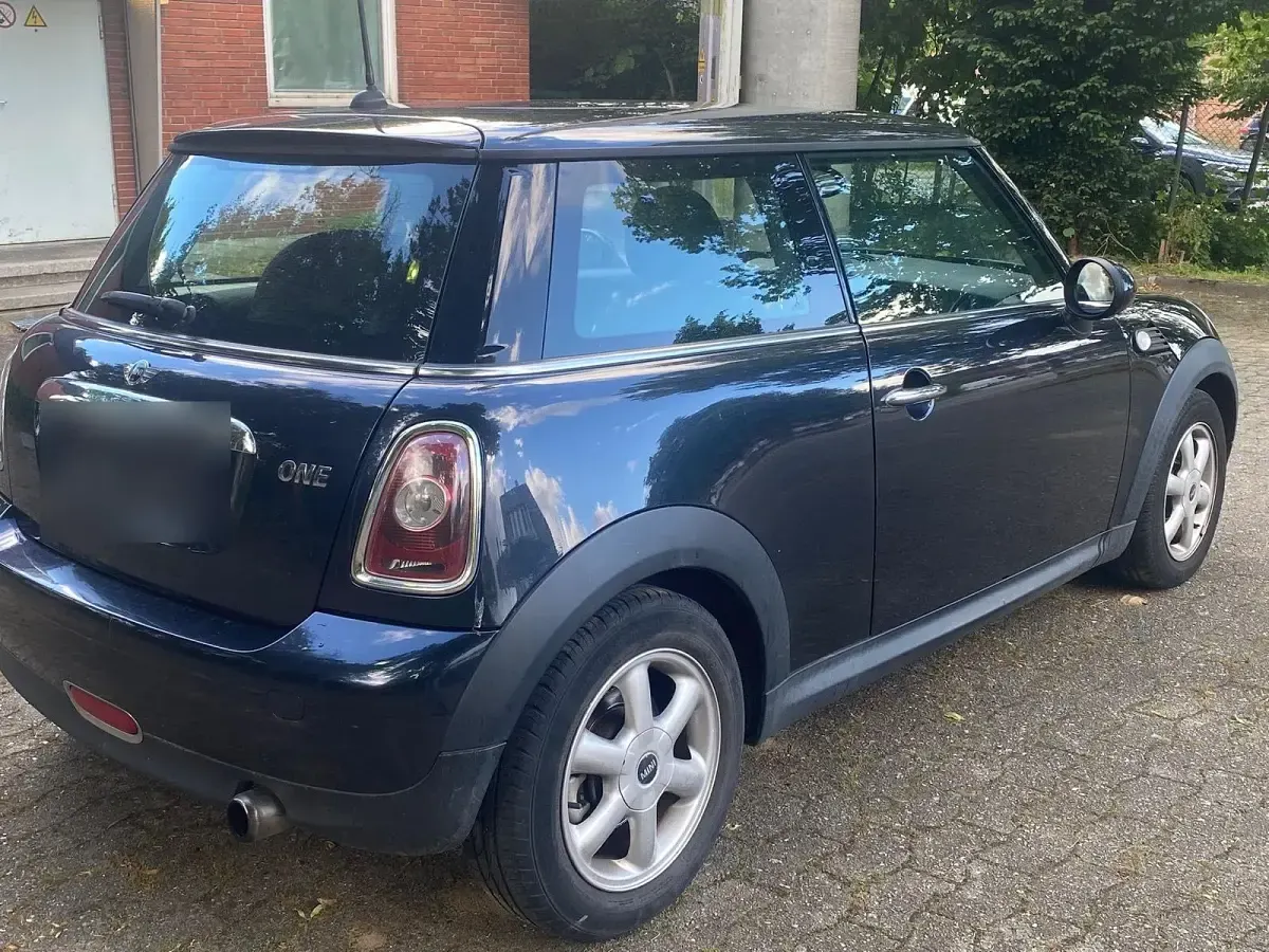 Gebraucht Mini Cooper 95 PS (69 kW) 2009 Schwarz Kleinwagen