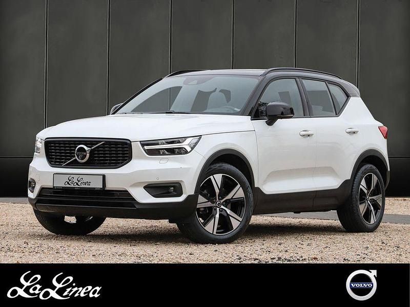 Weiss metallic Gebraucht 2019 Volvo XC40 R-Design SUV | 26.890 € (Guter Preis) - Bild 1/3