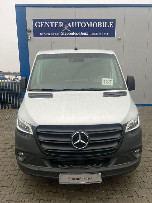 Gebraucht Mercedes Sprinter 143 PS (105 kW) 2020 Silber Van