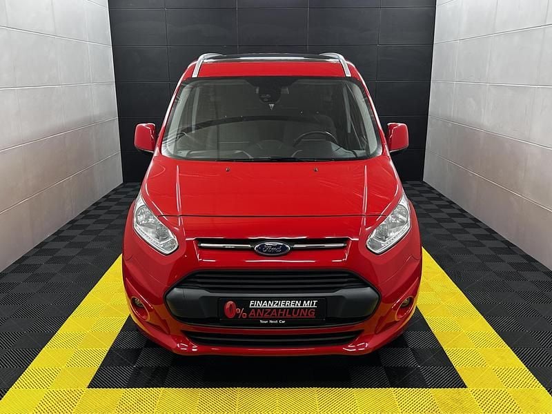 Gebraucht Ford Tourneo Connect Titanium 120 PS (88 kW) 2017 Rot Van / Kleinbus