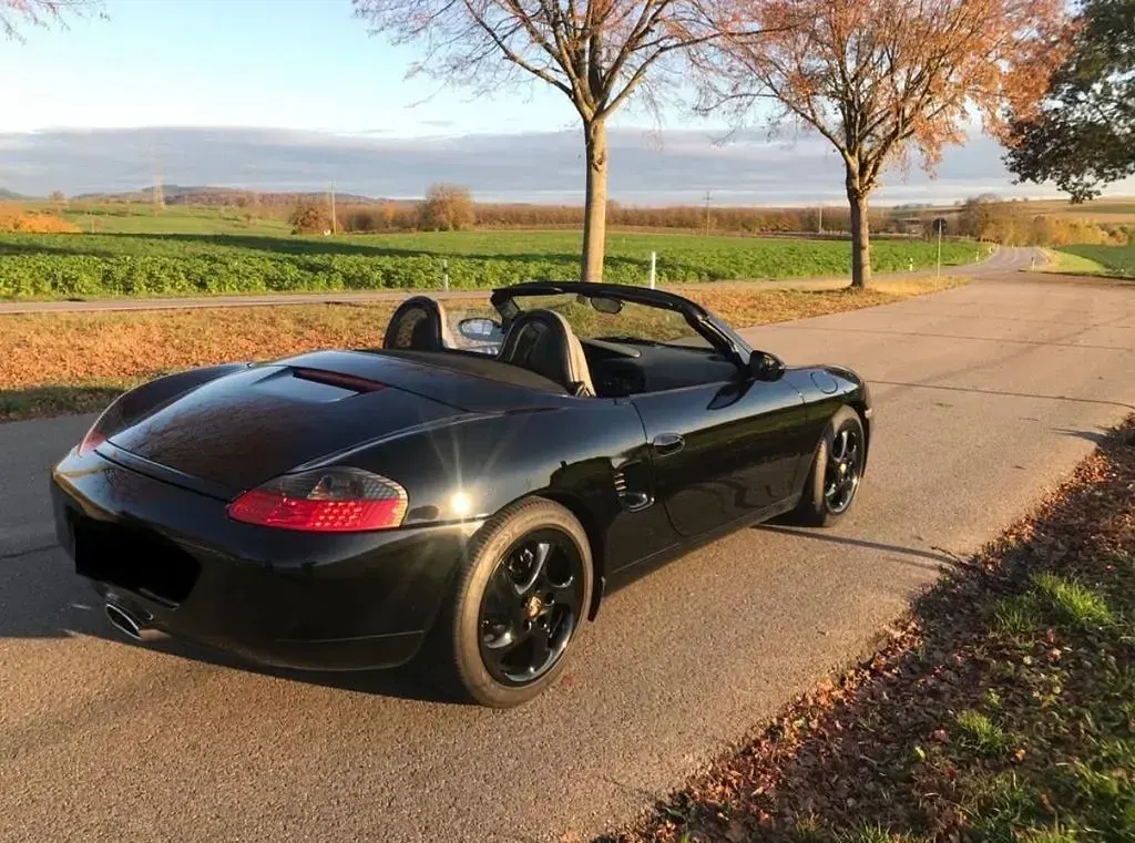 Gebraucht Porsche Boxster 220 PS (161 kW) 2000 Schwarz Cabrio