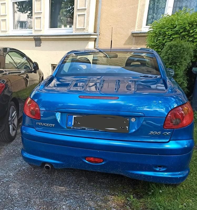 Blau Gebraucht 2005 Peugeot 206 CC Cabrio | 800 € - Bild 1/4