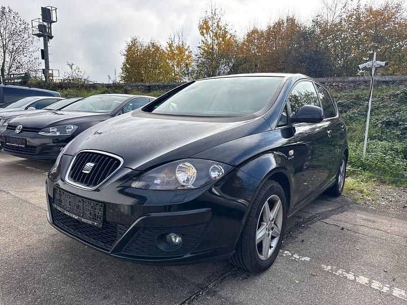 Schwarz Gebraucht 2012 Seat Altea Copa Limousine | 3.490 € (Fairer Preis) - Bild 1/4