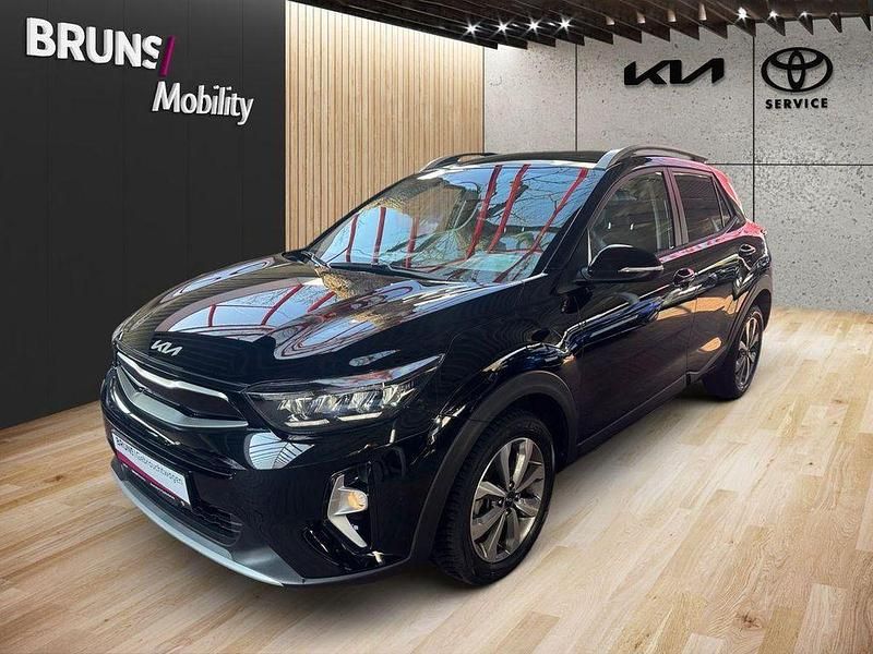 Gebraucht Kia Stonic Vision 101 PS (74 kW) 2023 (abp) auroraschwarz met. SUV
