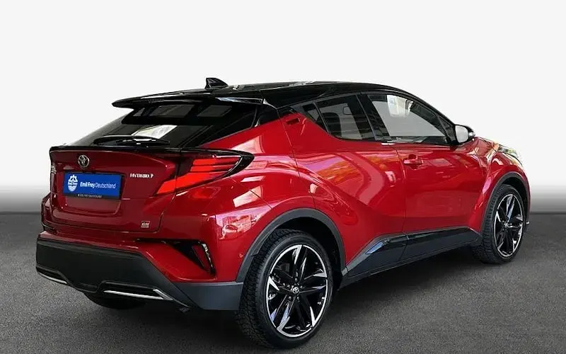 Gebraucht Toyota C-HR Basis 184 PS (135 kW) 2022 Karminarot metallic / dach schwarz SUV
