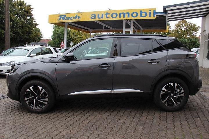 Grau Gebraucht 2023 Peugeot 2008 SUV | 21.450 € (Fairer Preis) - Bild 1/4