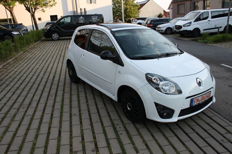 Weiß Gebraucht 2009 Renault Twingo Night&Day Kleinwagen | 2.999 € (Fairer Preis) - Bild 1/4