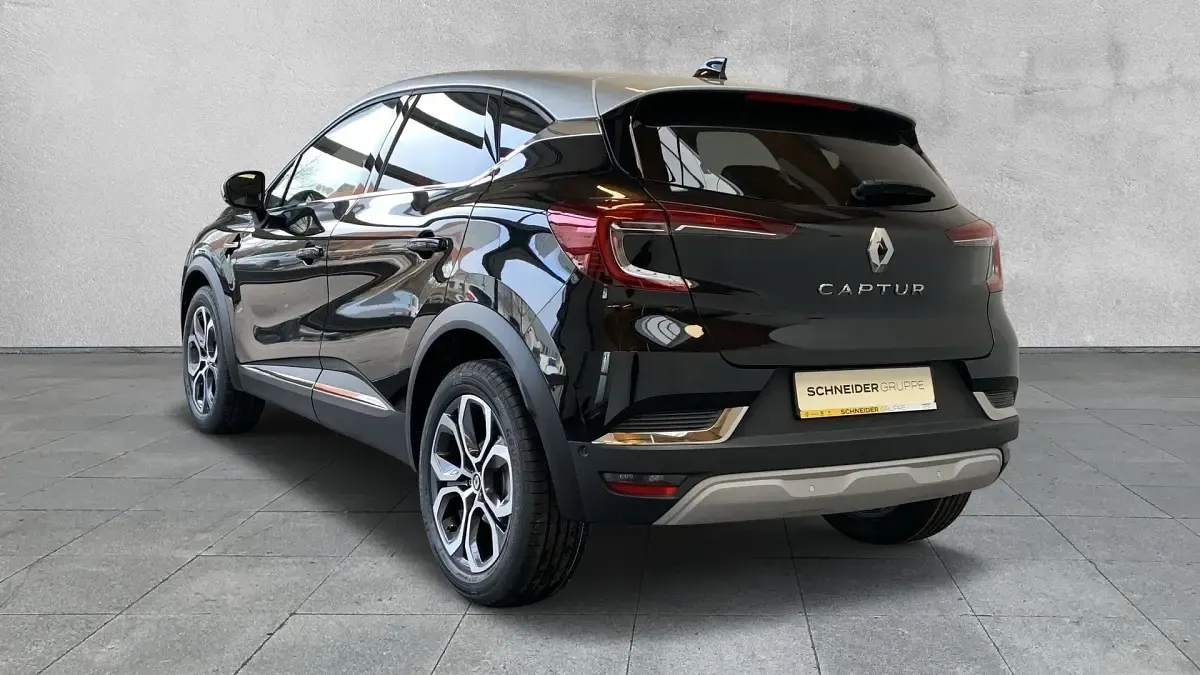 Gebraucht Renault Captur Techno 158 PS (116 kW) 2024 Schwarz SUV