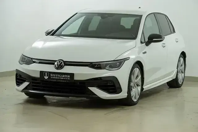 Gebraucht VW Golf VIII R 320 PS (235 kW) 2021 Weiß Limousine