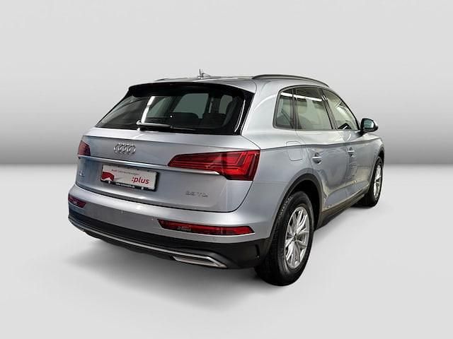 Second-hand Audi Q5 163 CP (119 kW) 2023 Argintiu SUV