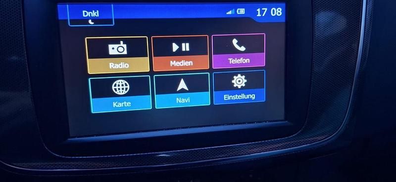 Gebraucht Dacia Sandero Expression 101 PS (74 kW) 2020 Blau Limousine