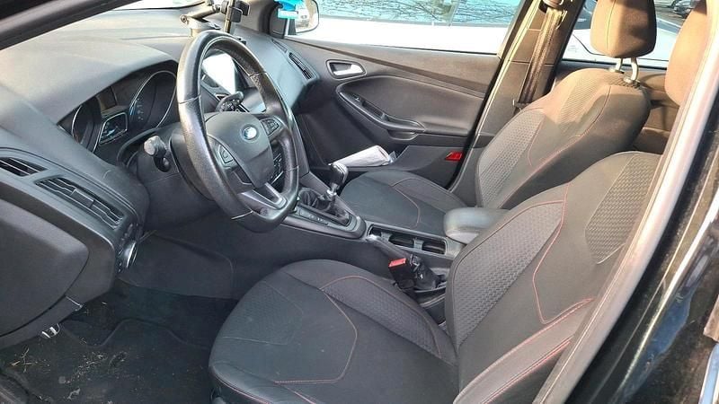 Gebraucht Ford Focus ST 110 PS (80 kW) 2017 Schwarz Kombi