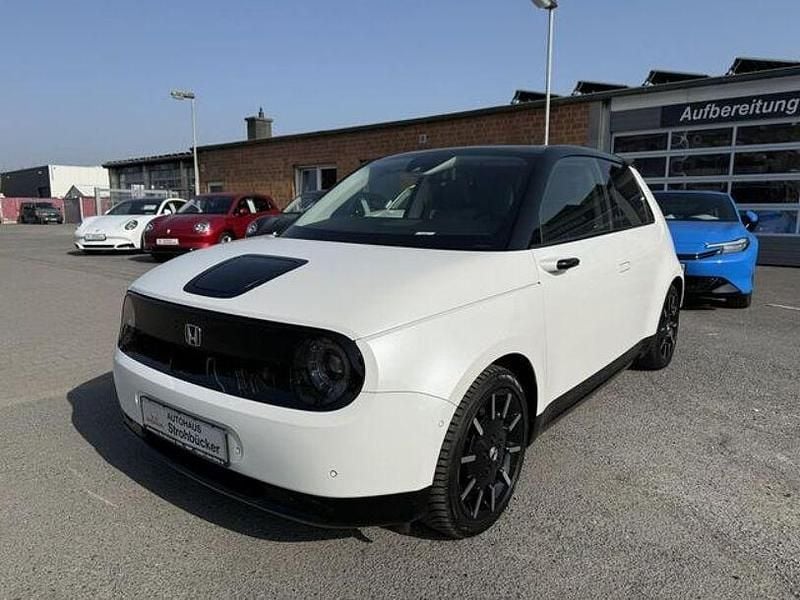 Gebraucht Honda e Advance 113 kW (154 PS) 2022 Platinum white pearl Kleinwagen