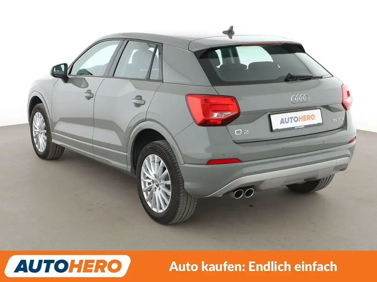 Gebraucht Audi Q2 Design 150 PS (110 kW) 2019 Grau SUV