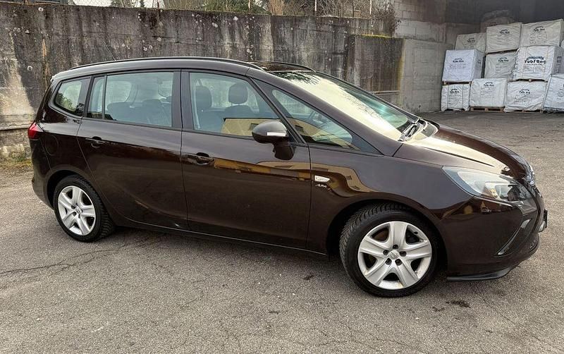Gebraucht Opel Zafira Tourer Active 178 PS (130 kW) 2013 Van / Kleinbus