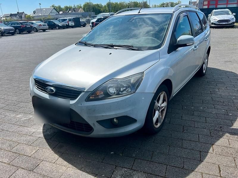 Usata Ford Focus 125 CV (91 kW) 2009 Grigio Station wagon