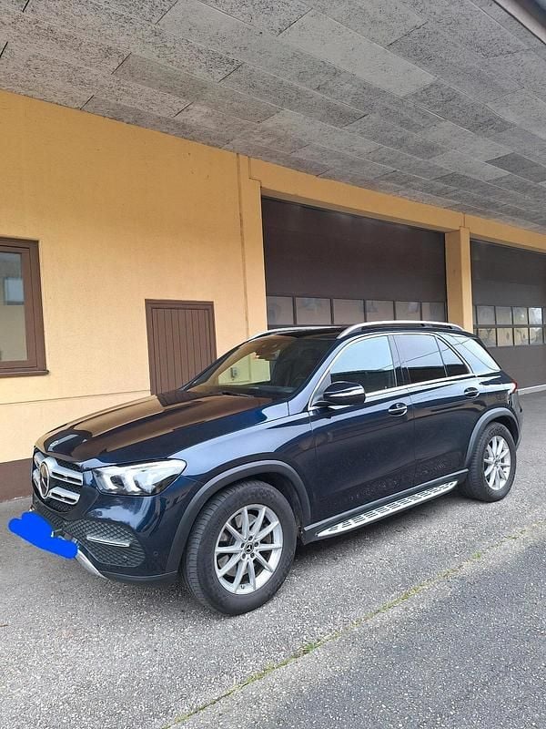 Blau Gebraucht 2022 Mercedes GLE350 SUV | 49.900 € - Bild 1/4