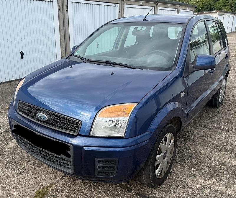 Gebraucht Ford Fusion 68 PS (50 kW) 2009 Blau Kleinwagen