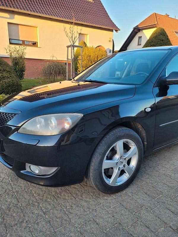 Second-hand Mazda 3 Active 150 CP (110 kW) 2007 Negru Berlinǎ