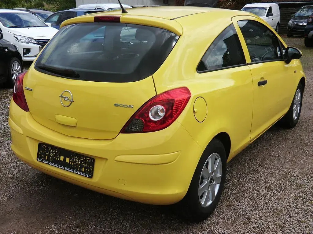 Gebraucht Opel Corsa Selection 60 PS (44 kW) 2009 Gelb Kleinwagen