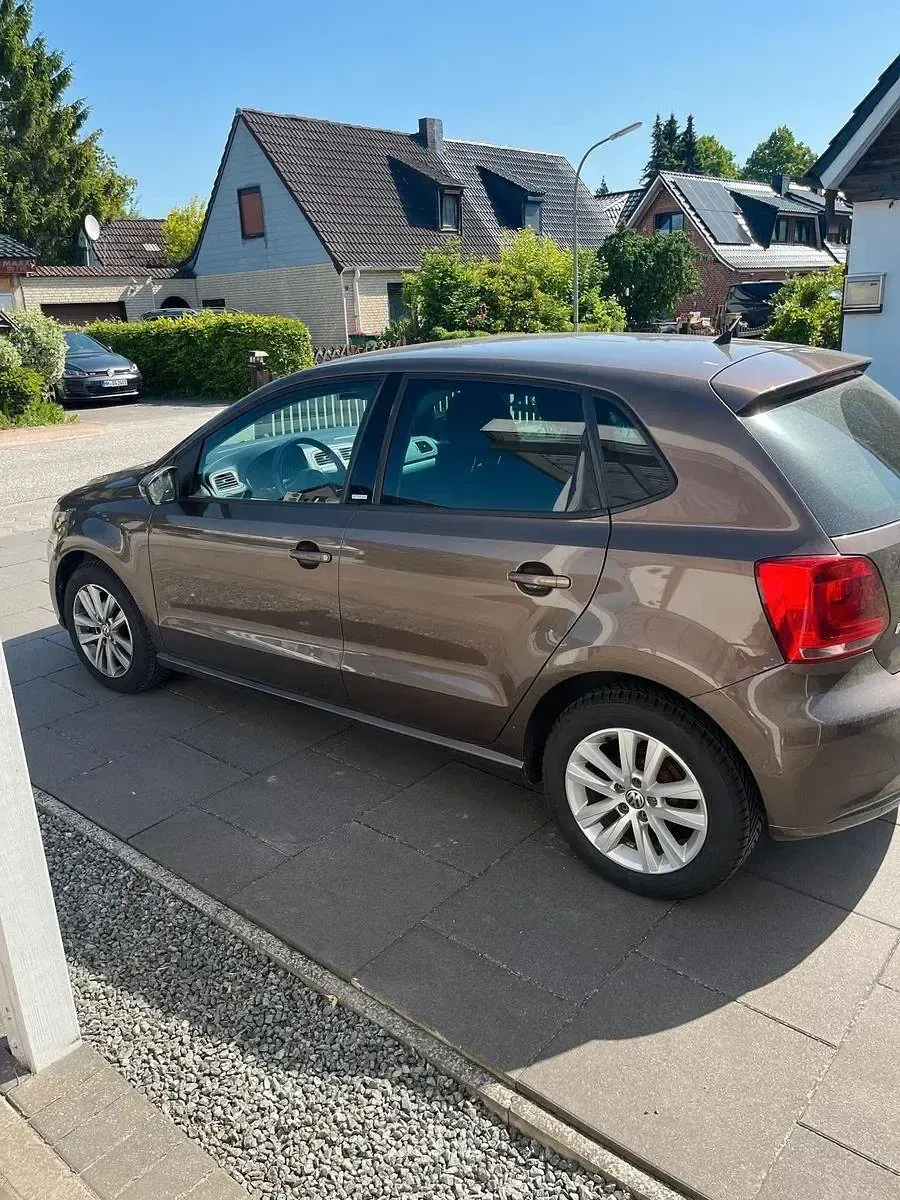 Gebraucht VW Polo Style 69 PS (50 kW) 2011 Braun Kleinwagen