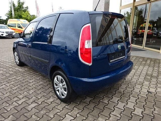 Gebraucht Skoda Roomster 69 PS (50 kW) 2012 Blau Van / Kleinbus