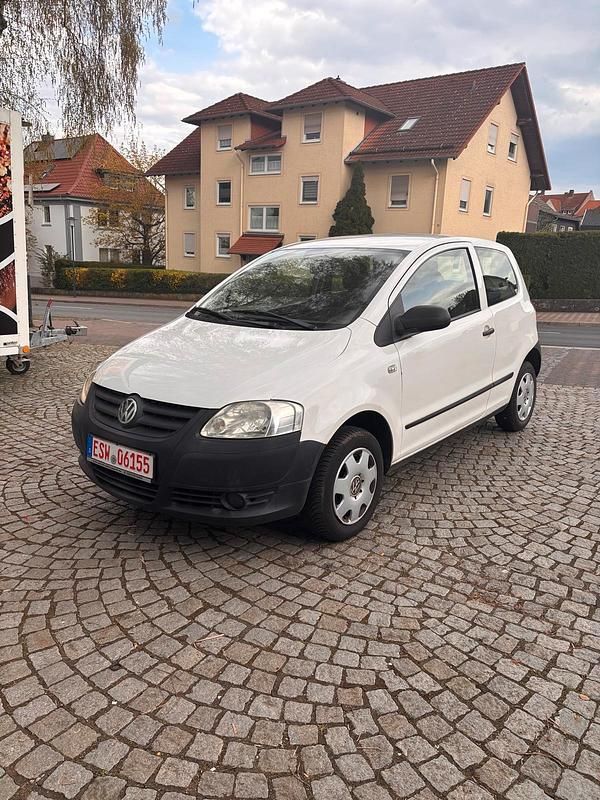 Usata VW Fox 55 CV (40 kW) 2006 Bianco Utilitaria