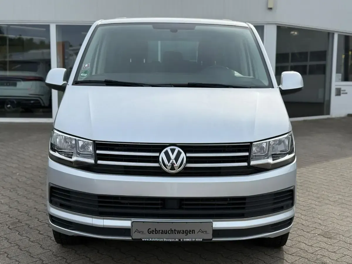Gebraucht VW Caravelle 204 PS (150 kW) 2017 Silber Van