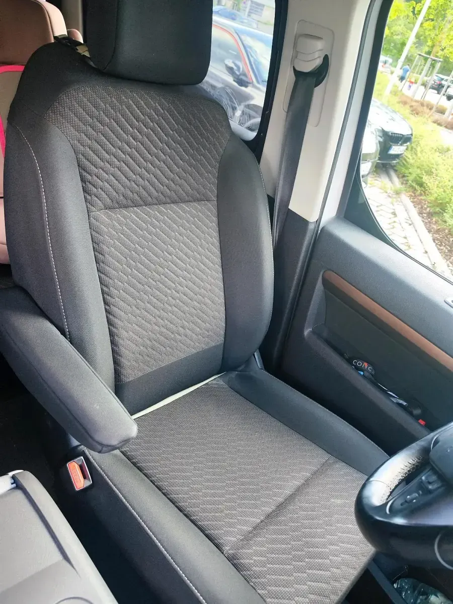 Gebraucht Toyota Proace Verso 144 PS (105 kW) 2022 Weiß Kombi